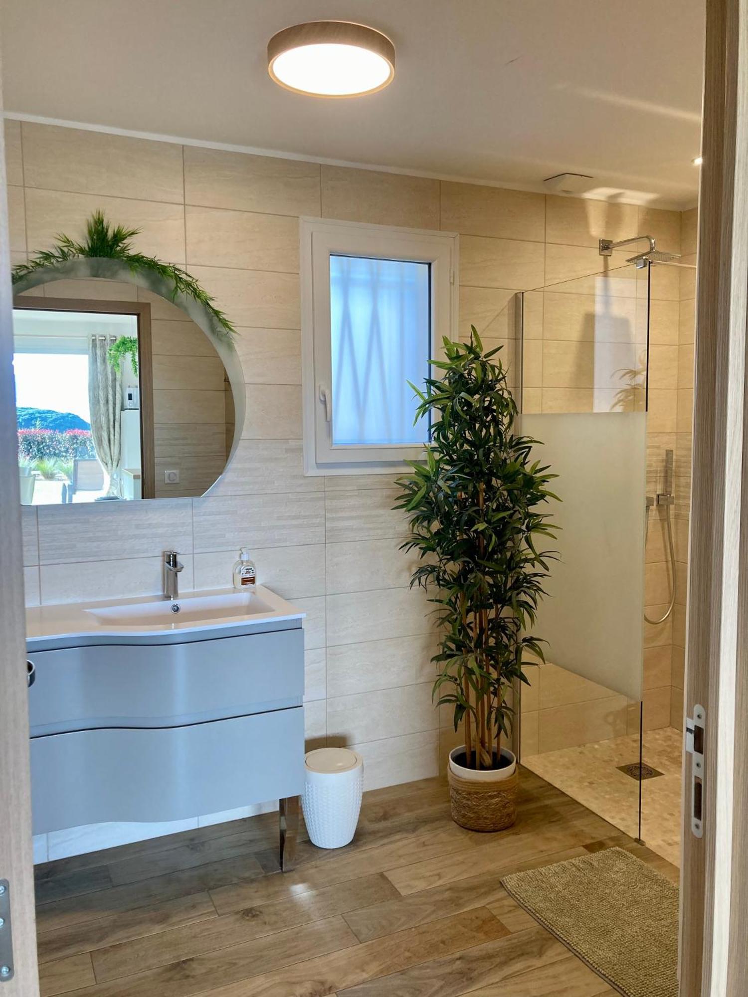 Apartamento La Bastide Du Soleil Sainte-Maxime Habitación foto